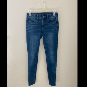 American Eagle Low Rise Skinny Jeans